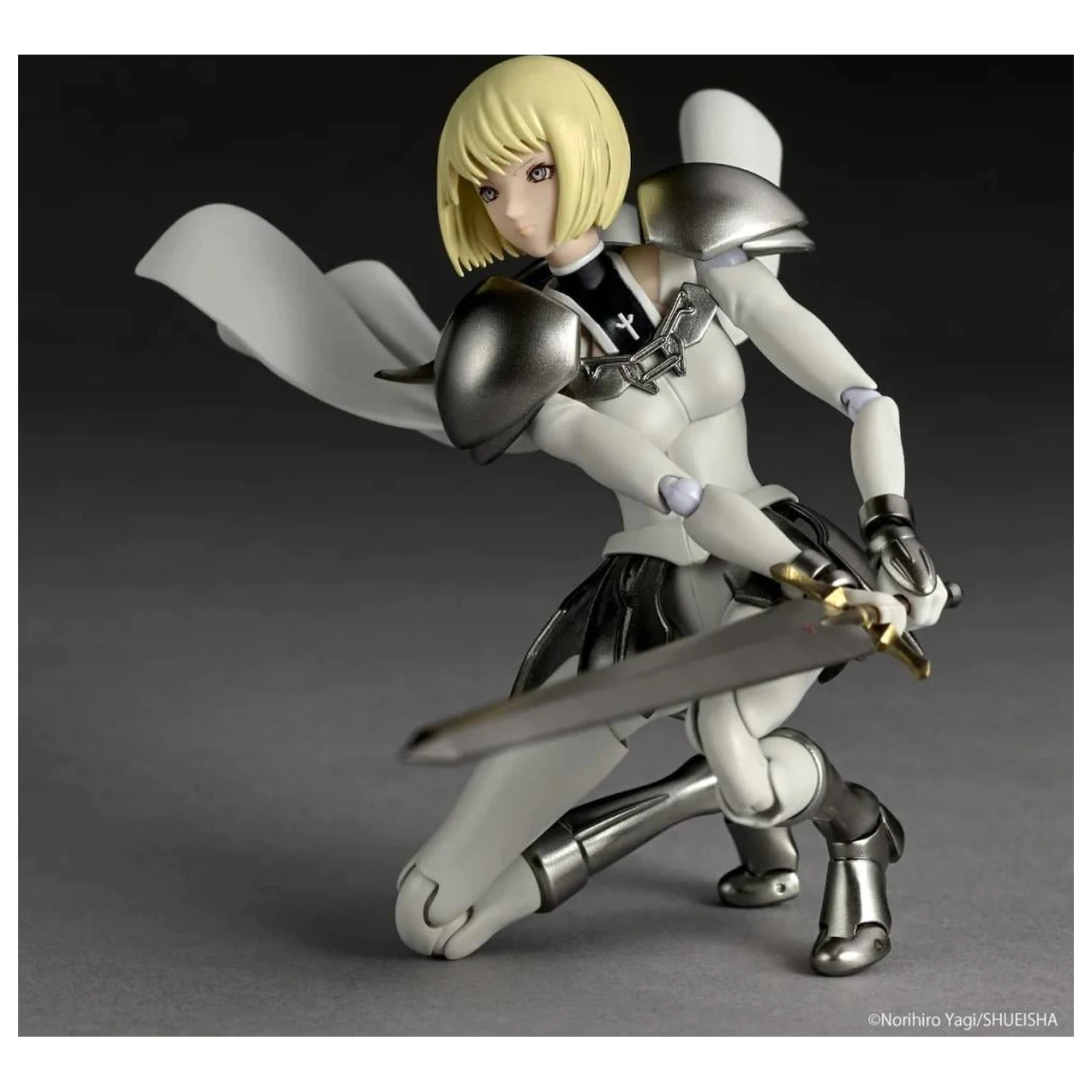 Claymore Clare Figure Revoltech 15.5cm product photo