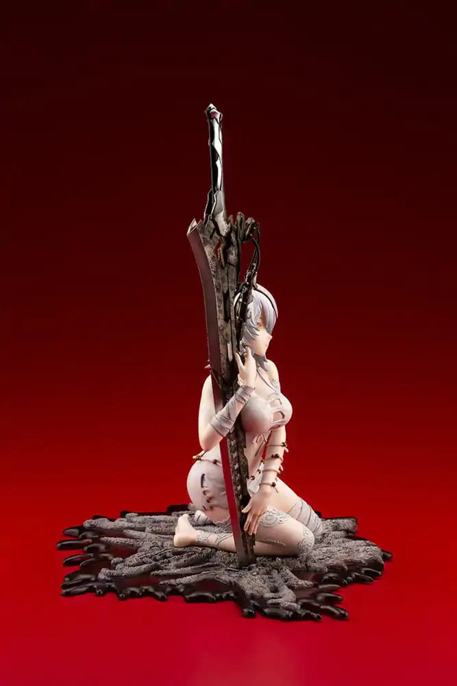 Code Vein ARTFXJ Statue 1/7 Io cuddling the sword 24 cm termékfotó