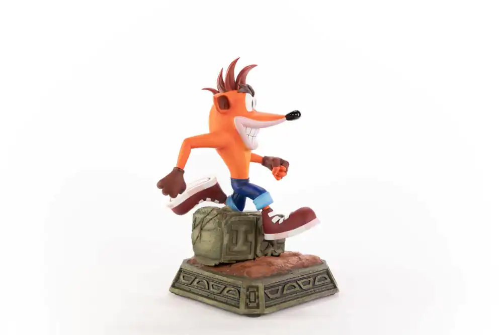 Crash Bandicoot Statue Crash Bandicoot Classic 32 cm product photo
