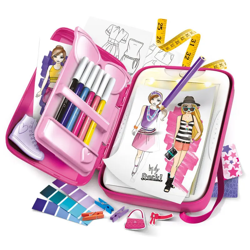 Crazy Chic Fashion Designer product photo