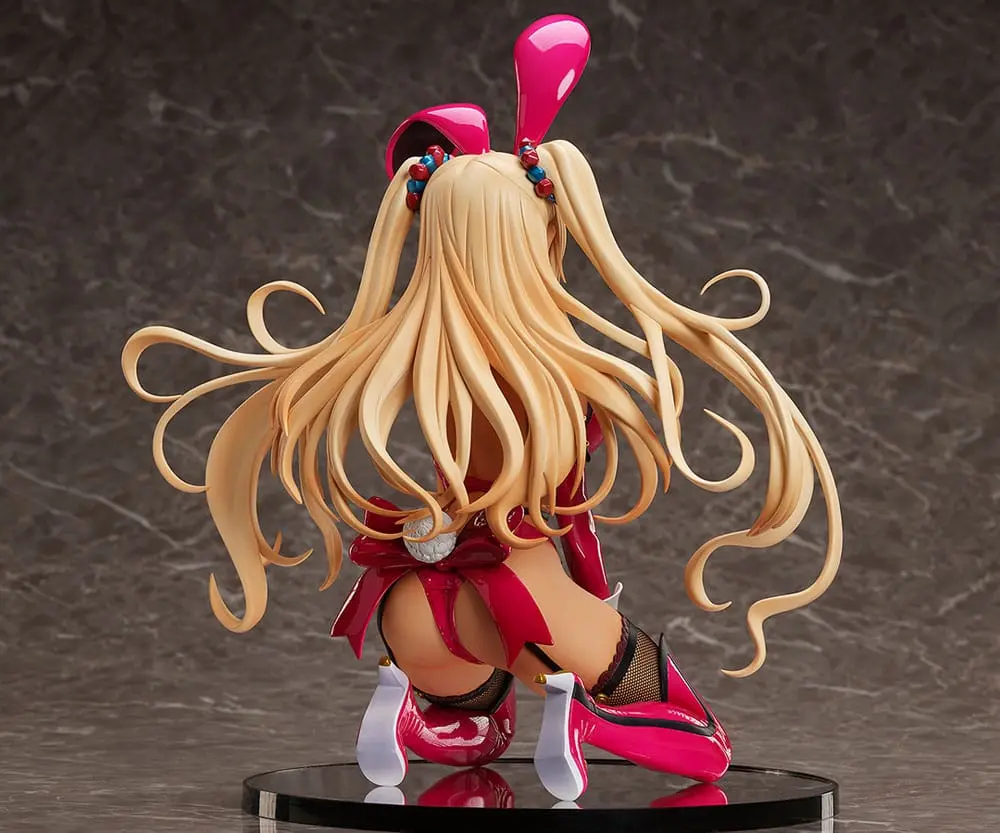 Creators Opinion PVC Statue 1/4 Caroline Yuri Tanned Bunny Ver. 35 cm product photo