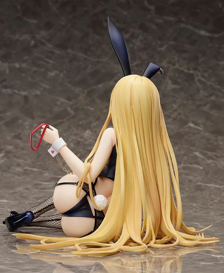 Creators Opinion PVC Statue 1/4 Claire Bunny Ver. 30 cm product photo