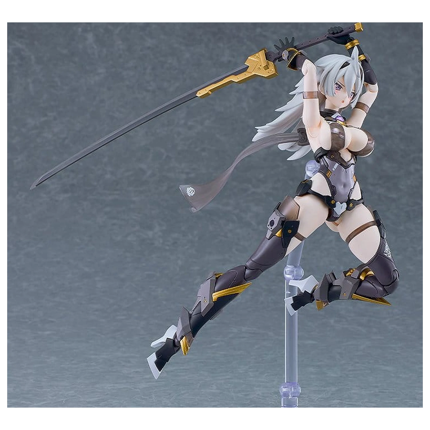 Cutie Honey Nova Plamatea Plastic Model Kit Black Honey 17 cm product photo