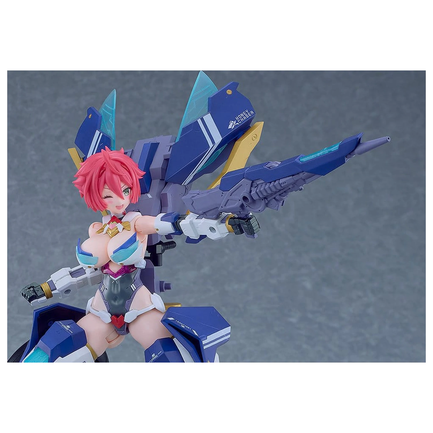 Cutie Honey Nova Plamatea Plastic Model Kit Honey Chaser 21 cm product photo