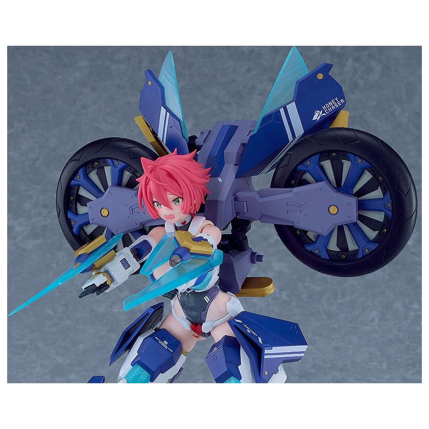 Cutie Honey Nova Plamatea Plastic Model Kit Honey Chaser 21 cm product photo