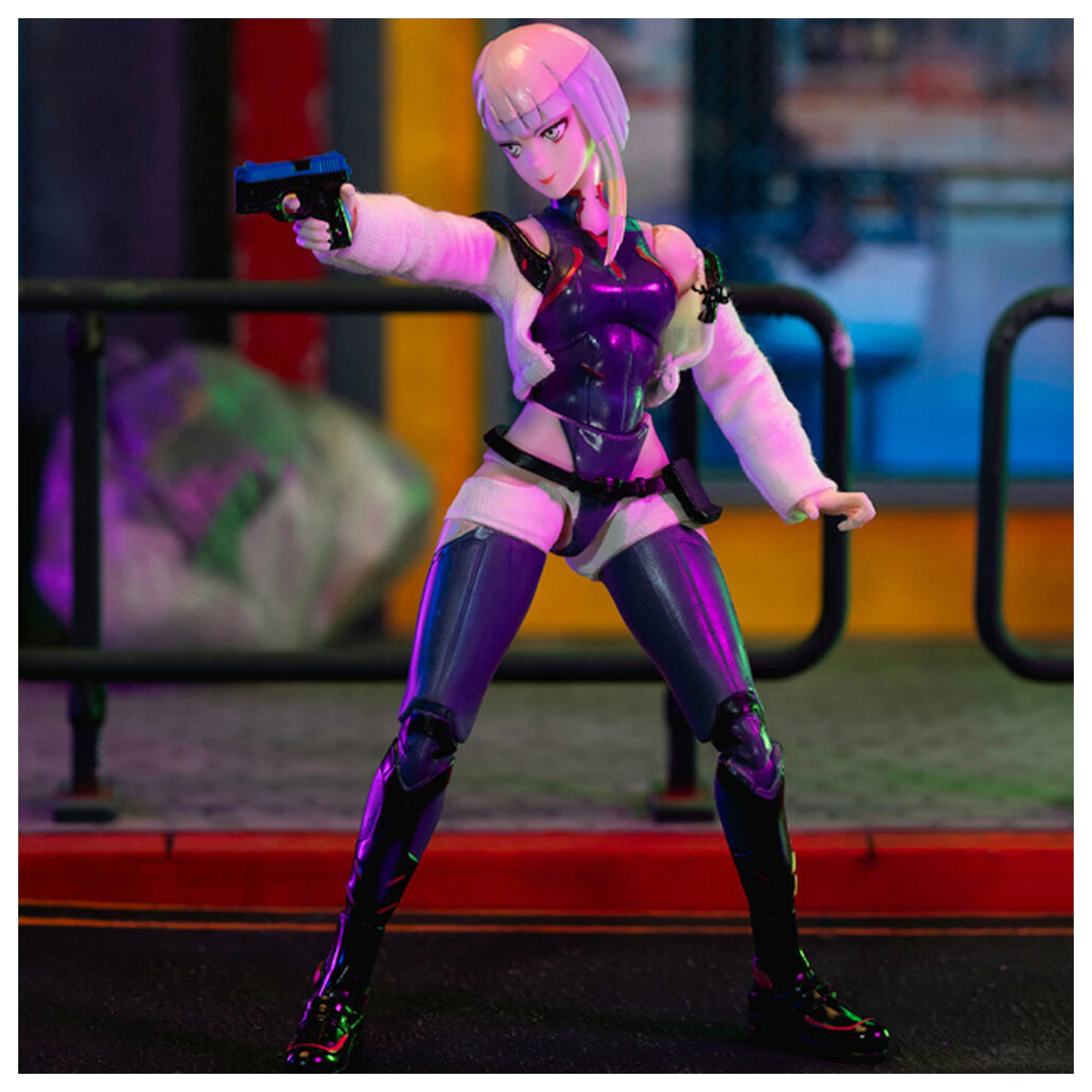 Cyberpunk Edgerunners Lucy figure 15cm product photo