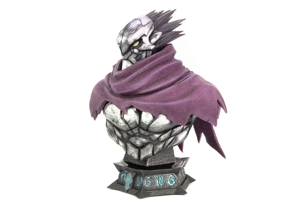 Darksiders Grand Scale Bust Strife 37 cm termékfotó