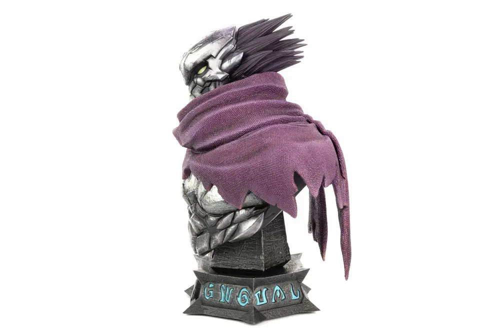 Darksiders Grand Scale Bust Strife 37 cm termékfotó