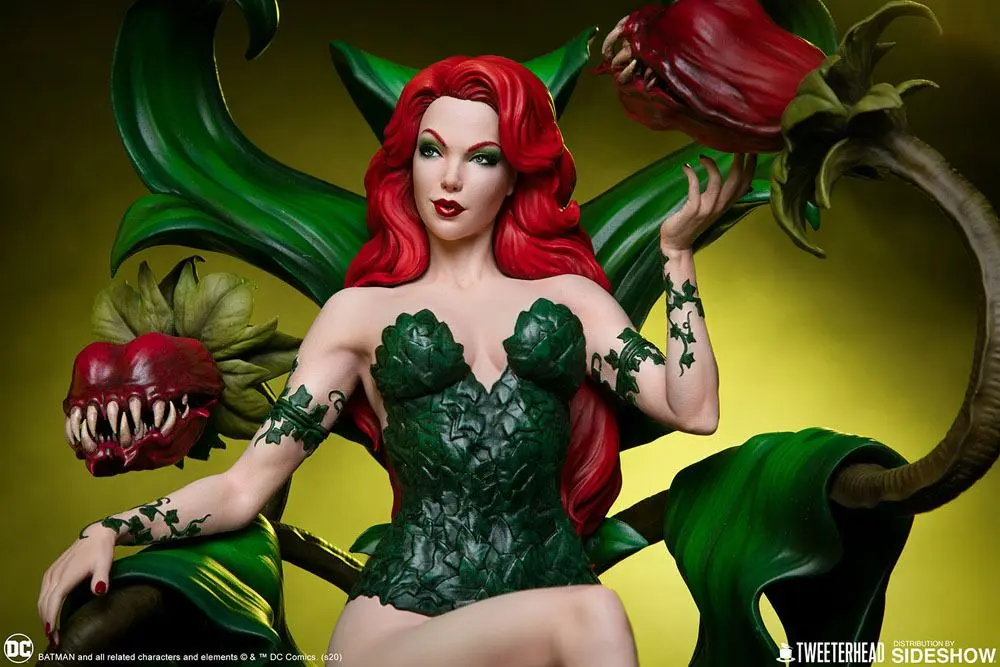 DC Comic Maquette Poison Ivy 36 cm product photo