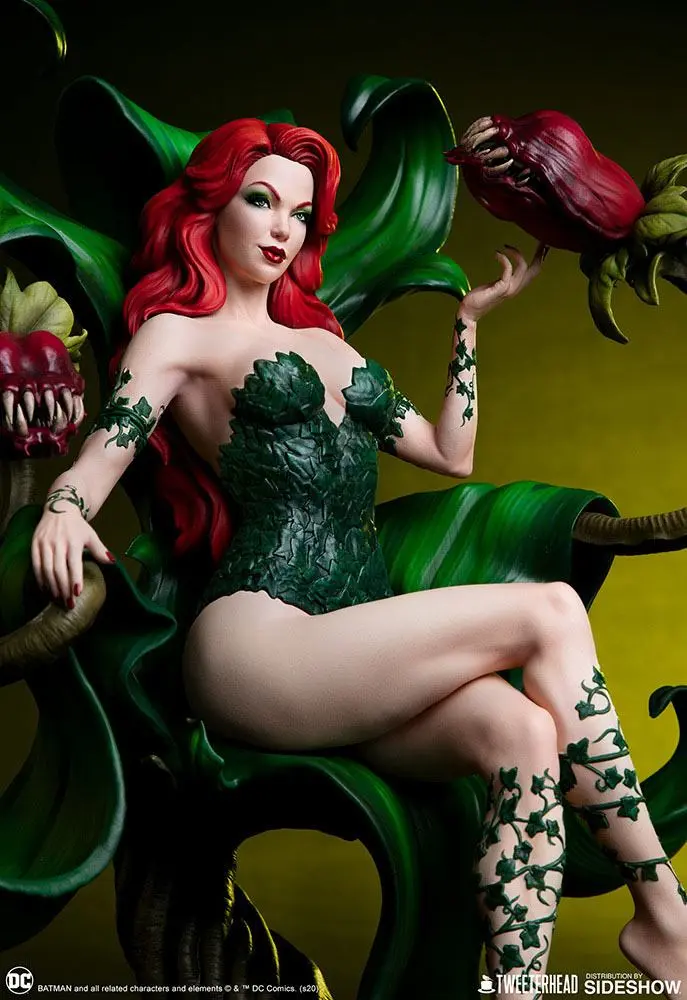 DC Comic Maquette Poison Ivy 36 cm product photo
