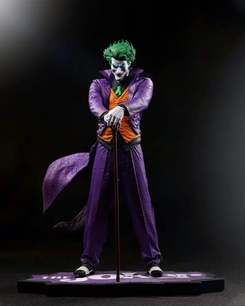 DC Comics Statue 1/10 The Joker by Guillem March 18 cm termékfotó