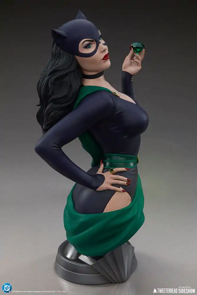 DC Comics Bust 1/3 Catwoman 39 cm product photo