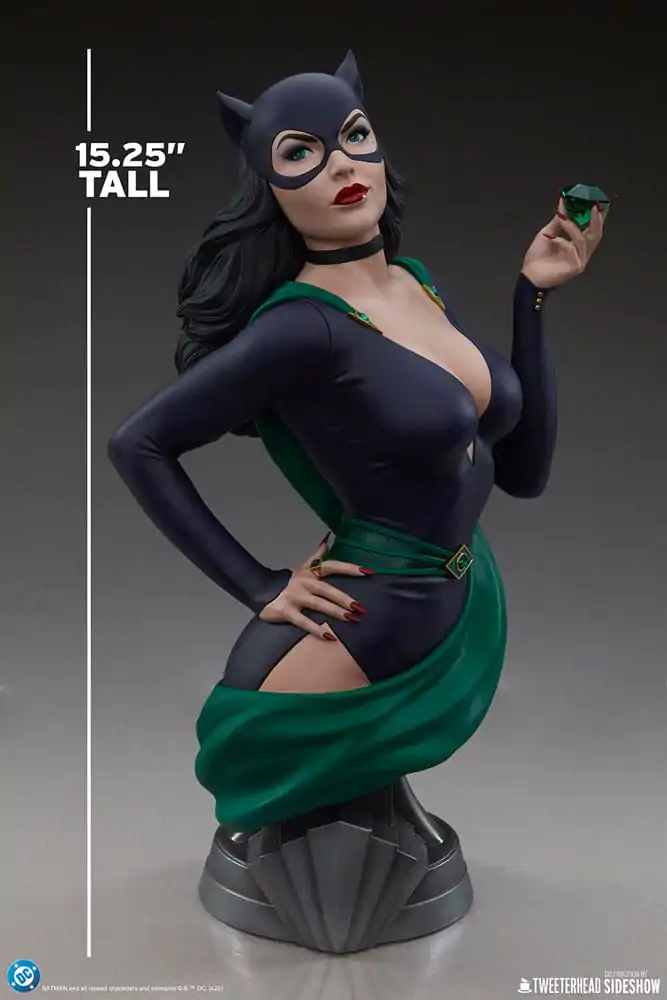 DC Comics Bust 1/3 Catwoman 39 cm product photo