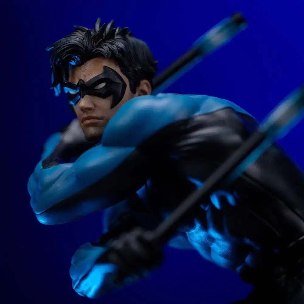DC Comics Art Scale Statue 1/10 Nightwing 27 cm           product photo