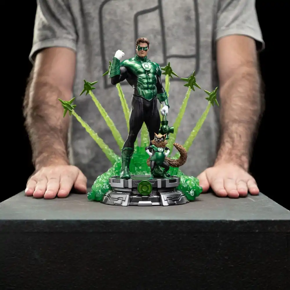DC Comics Art Scale Deluxe Statue 1/10 Green Lantern Unleashed 24 cm termékfotó