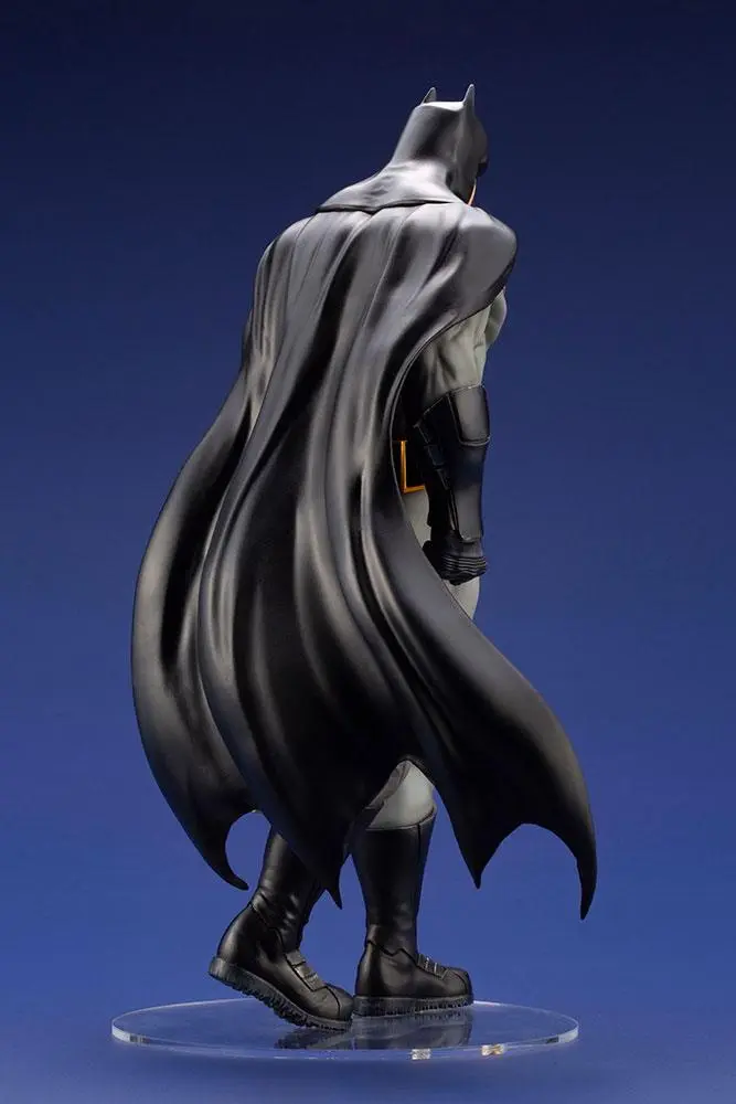 DC Comics ARTFX PVC Statue 1/6 Batman (Batman: Last Knight on Earth) 30 cm product photo