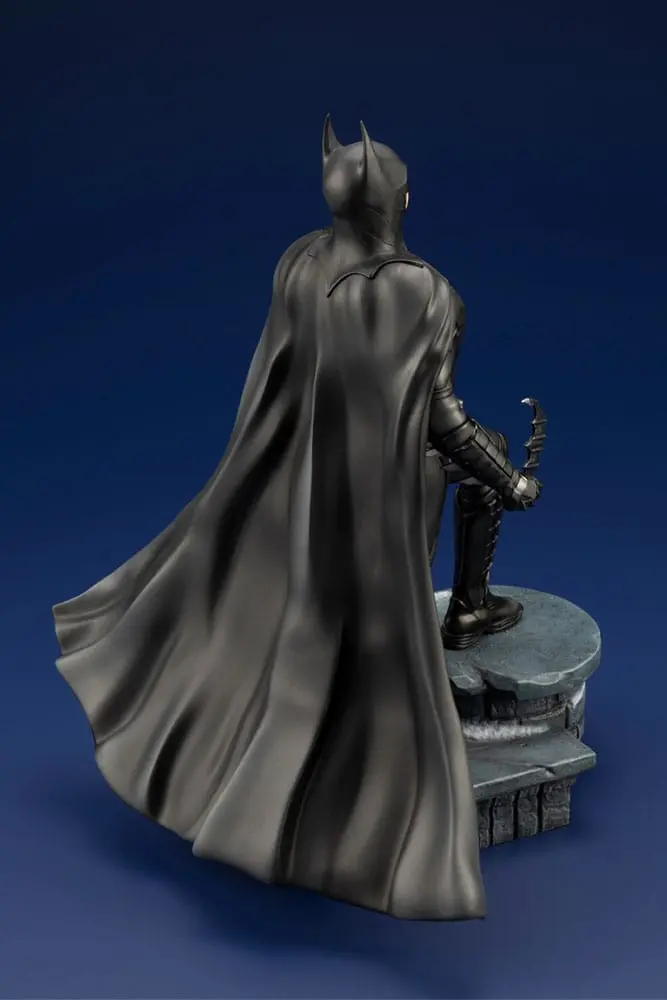 DC Comics ARTFX PVC Statue 1/6 The Flash Movie Batman 34 cm termékfotó