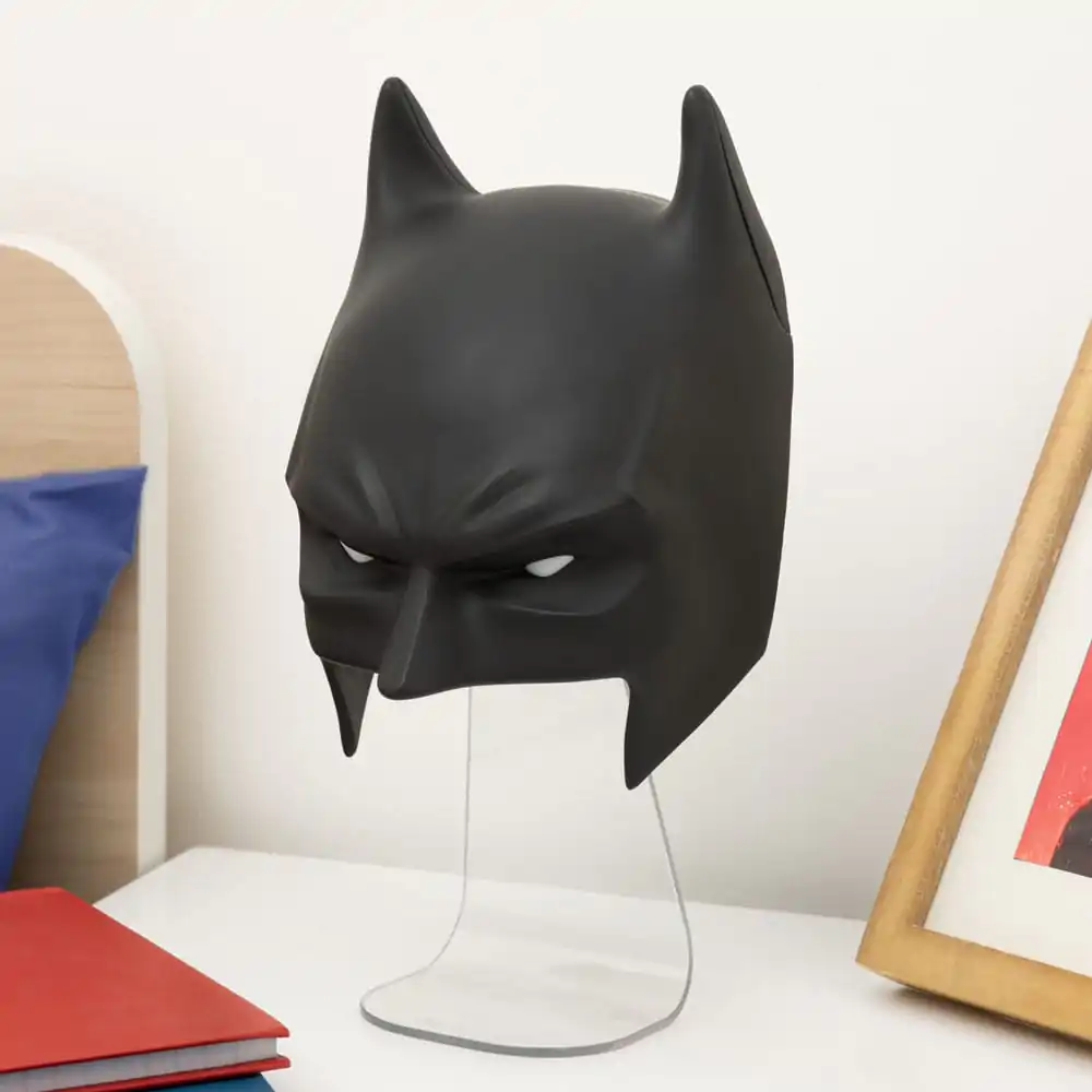 DC Comics 3D LED Light Batman Mask product photo