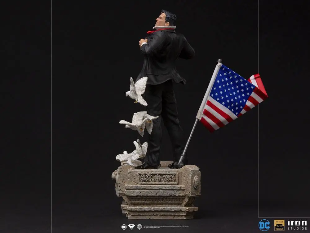 DC Comics Deluxe Art Scale Statue 1/10 Clark Kent 29 cm product photo