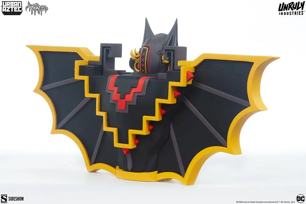 DC Comics Designer Series Vinyl Statue Batman by Jesse Hernandez 21 x 43 cm product photo