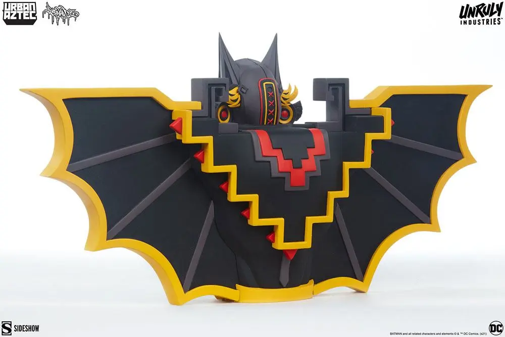 DC Comics Designer Series Vinyl Statue Batman by Jesse Hernandez 21 x 43 cm product photo