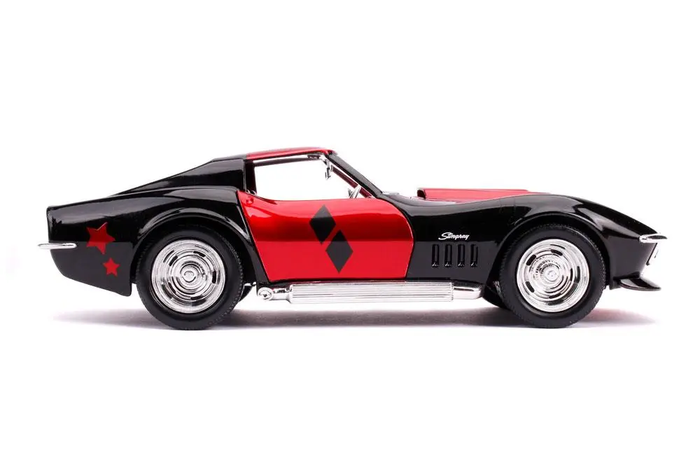 DC Comics Diecast Model 1/24 1969 Chevy Corvette Stingray with Figure product photo