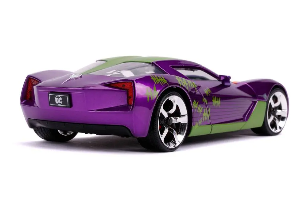 DC Comics Diecast Model 1/24 2009 Chevy Corvette Stingray with Figure product photo