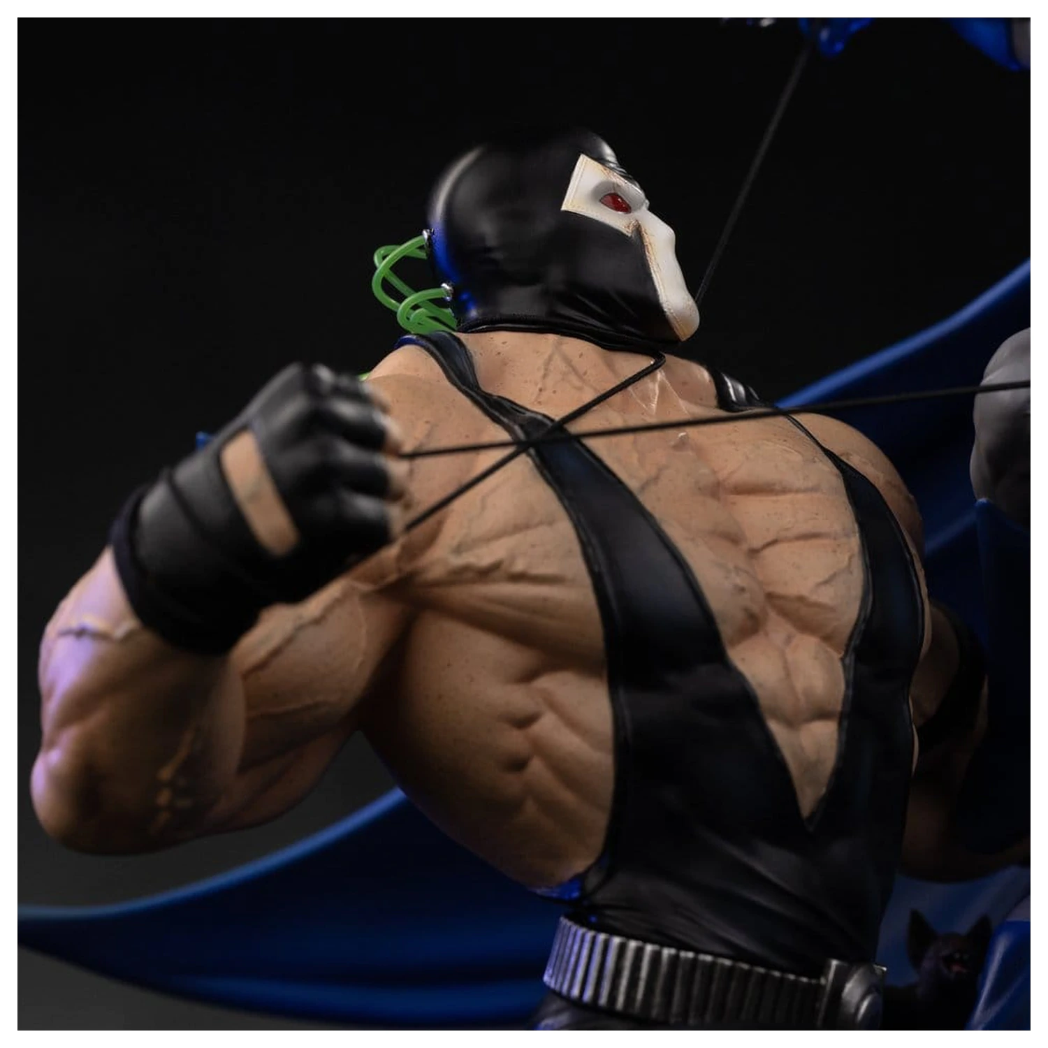 DC Comics Diorama 1/10 Batman vs Bane 33 cm product photo
