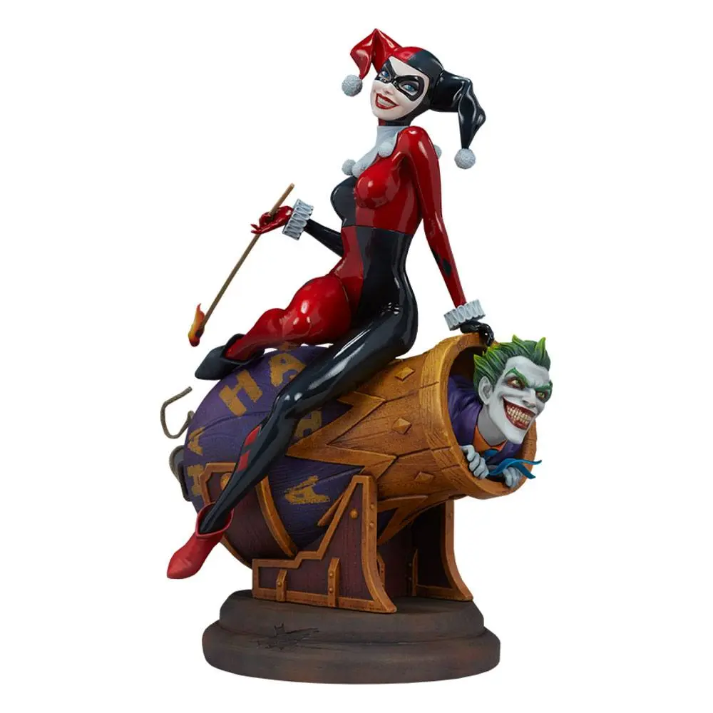 DC Comics Diorama Harley Quinn and The Joker 35 cm product photo