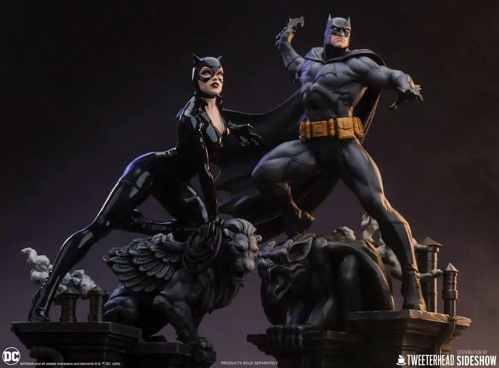 DC Comics Maquette 1/6 Catwoman 35 cm product photo