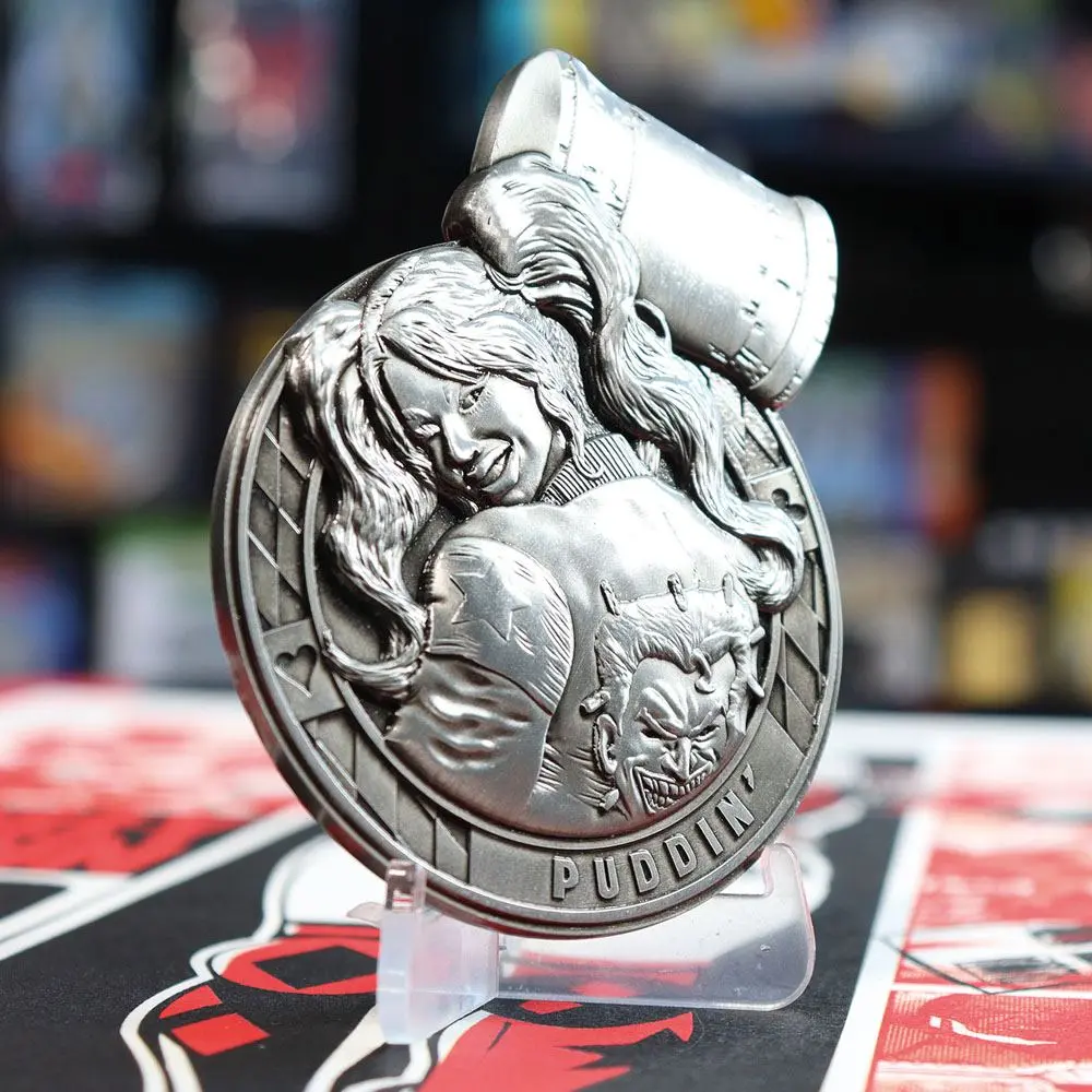 DC Comics Medallion Harley Quinn 30th Anniversary Limited Edition product photo