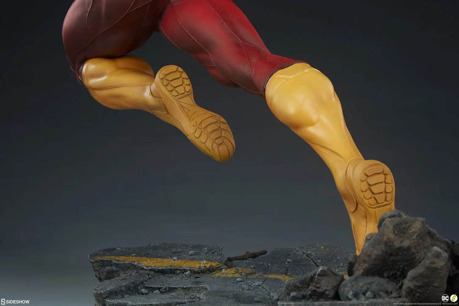 DC Comics Premium Format Figure The Flash 43 cm product photo