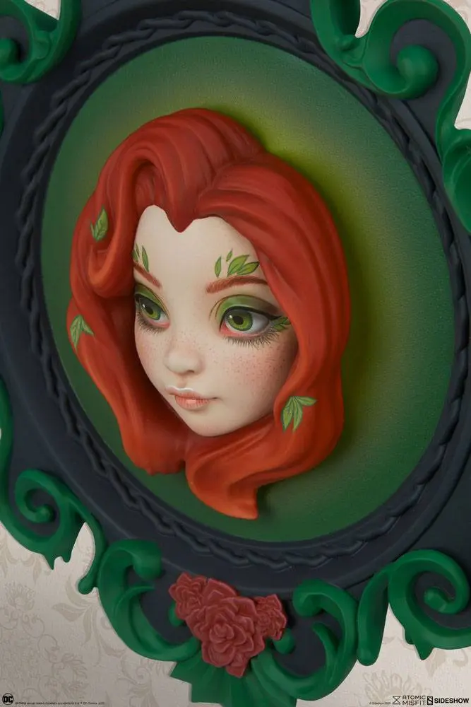DC Comics Wall Hanging Poison Ivy 38 cm product photo