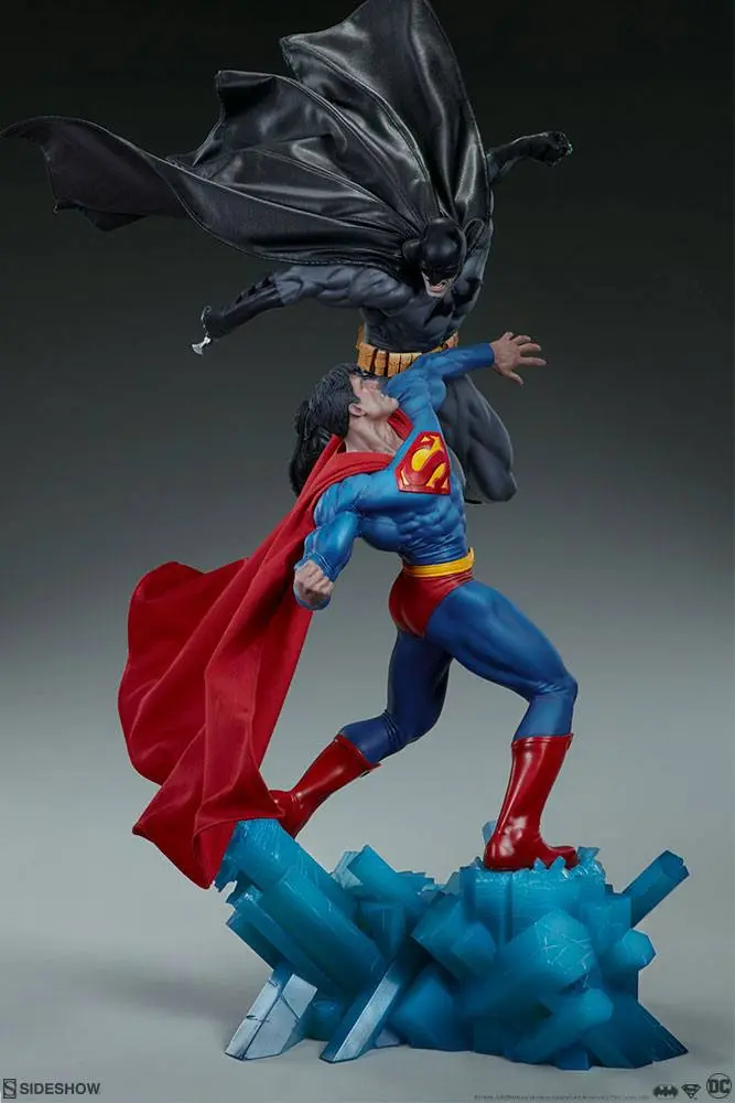 DC Comics Statue Batman vs. Superman 60 cm product photo