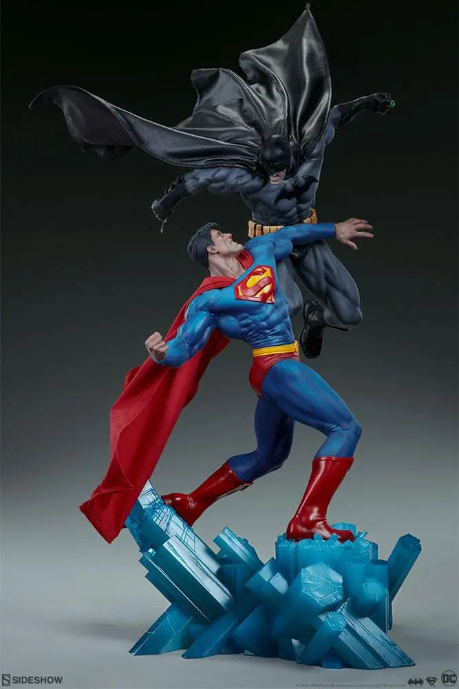 DC Comics Statue Batman vs. Superman 60 cm product photo