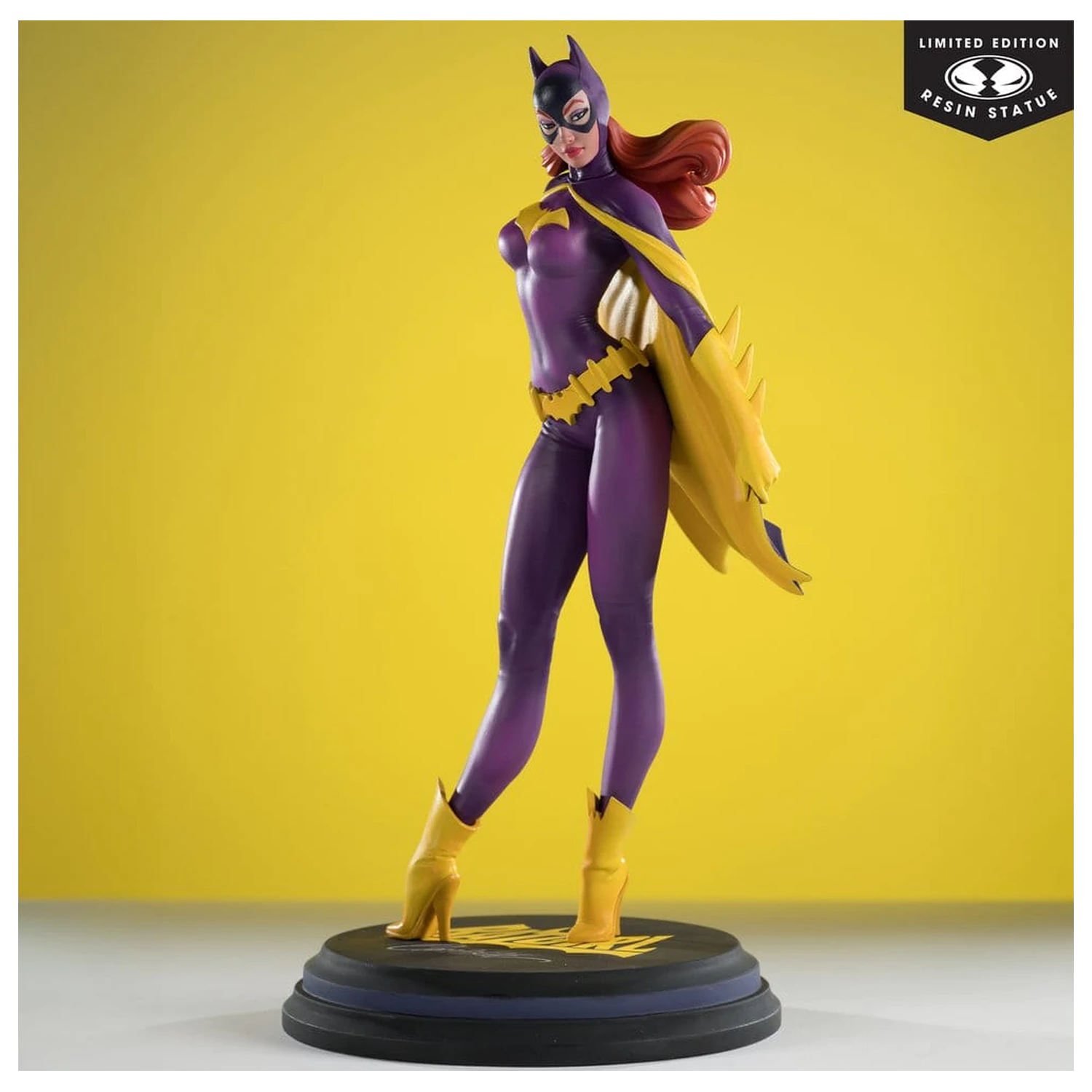 DC Cover Girls Statue 1/8 Batgirl by J. Scott Campbell 25 cm product photo