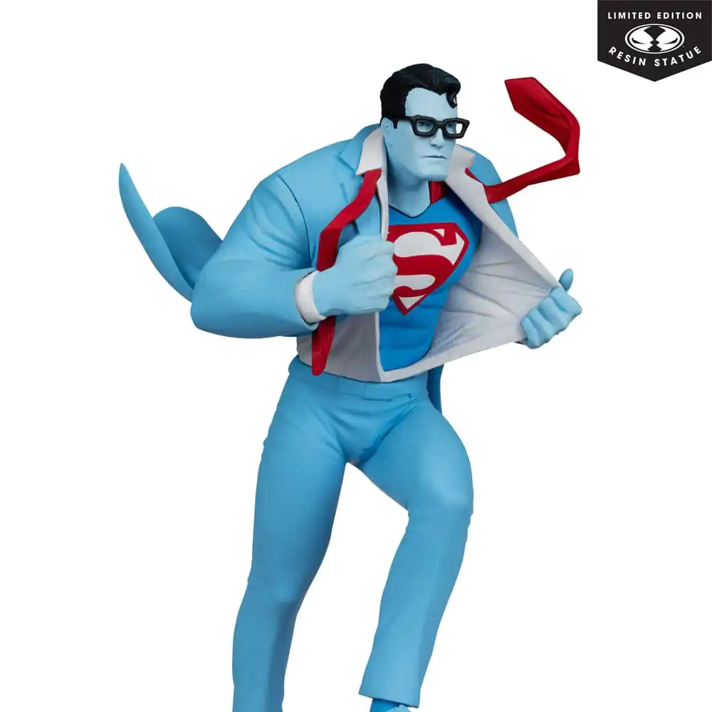 DC Direct Statue 1/10 Superman Red and Blue: Superman by Clayton Henry Limited Edition 16 cm product photo