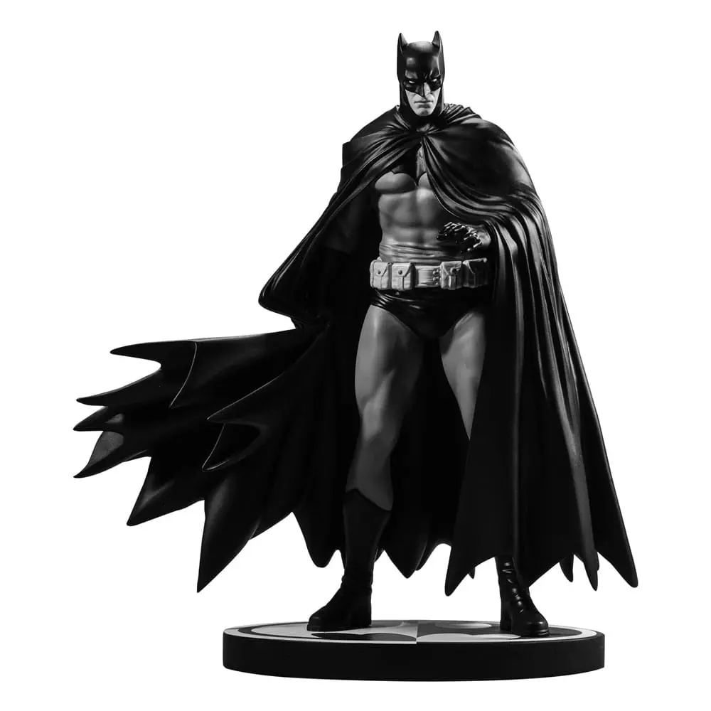 DC Direct Resin Statue Batman Black &amp; White (Batman by Lee Weeks) 19 cm product photo