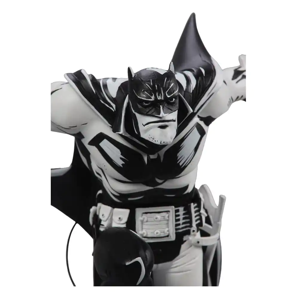 DC Direct Resin Statue Batman Black &amp; White White Knight by Sean Murphy 23 cm product photo
