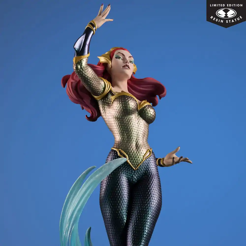 DC Direct Cover Girls Statue 1/8 Mera by J. Scott Campbell 26 cm product photo