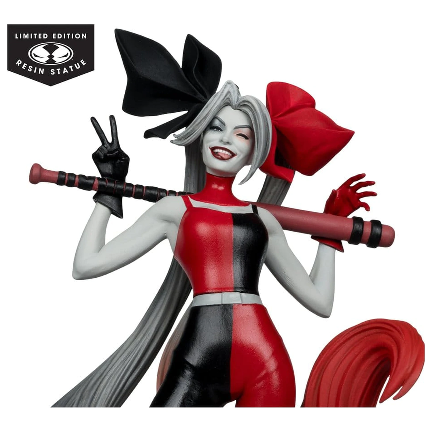 DC Direct Harley Quinn: Red, White & Black Statue 1/10 Harley Quinn by Alex Garner 21 cm product photo