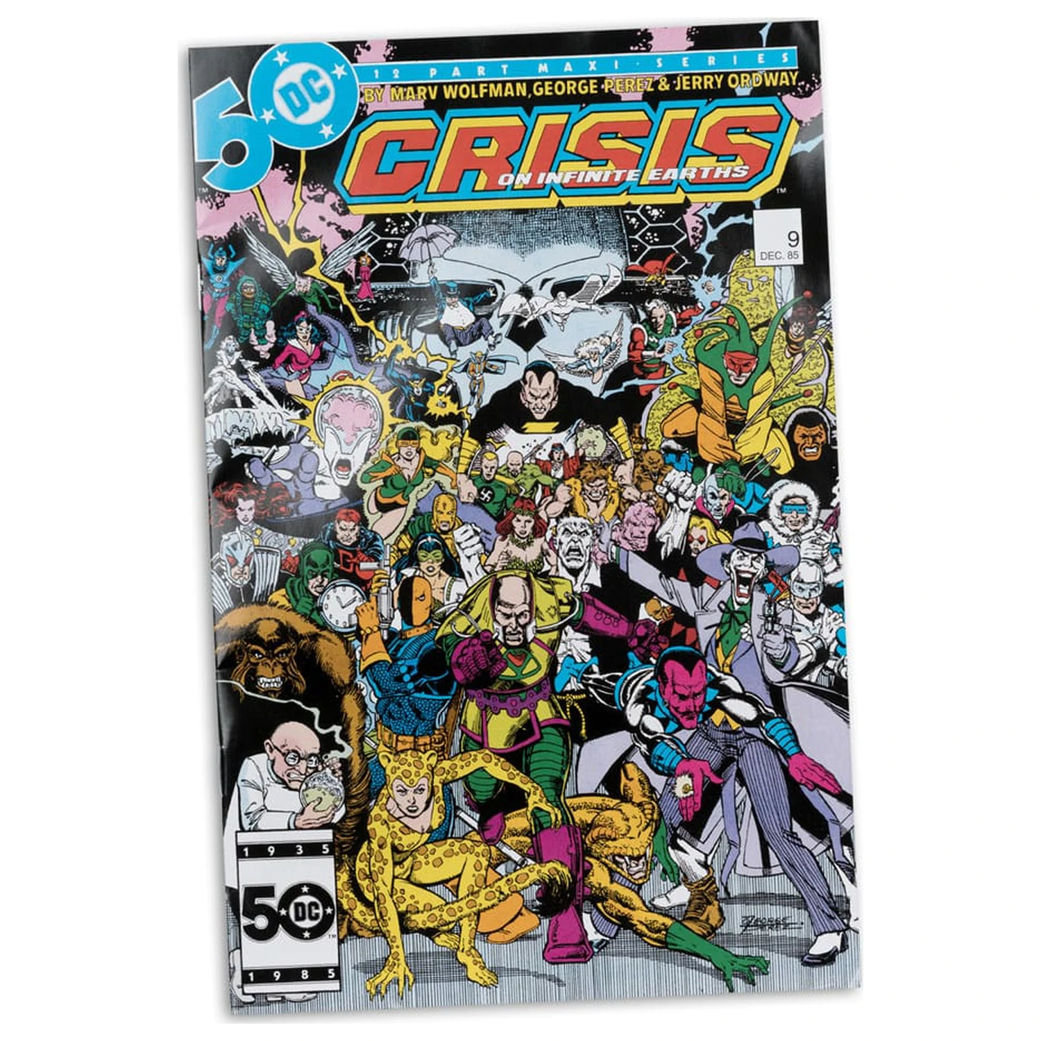 DC Direct Page Punchers Action Figure Cheetah (Crisis on Infinite Earths)(Red Platinum Edition) 17 cm product photo