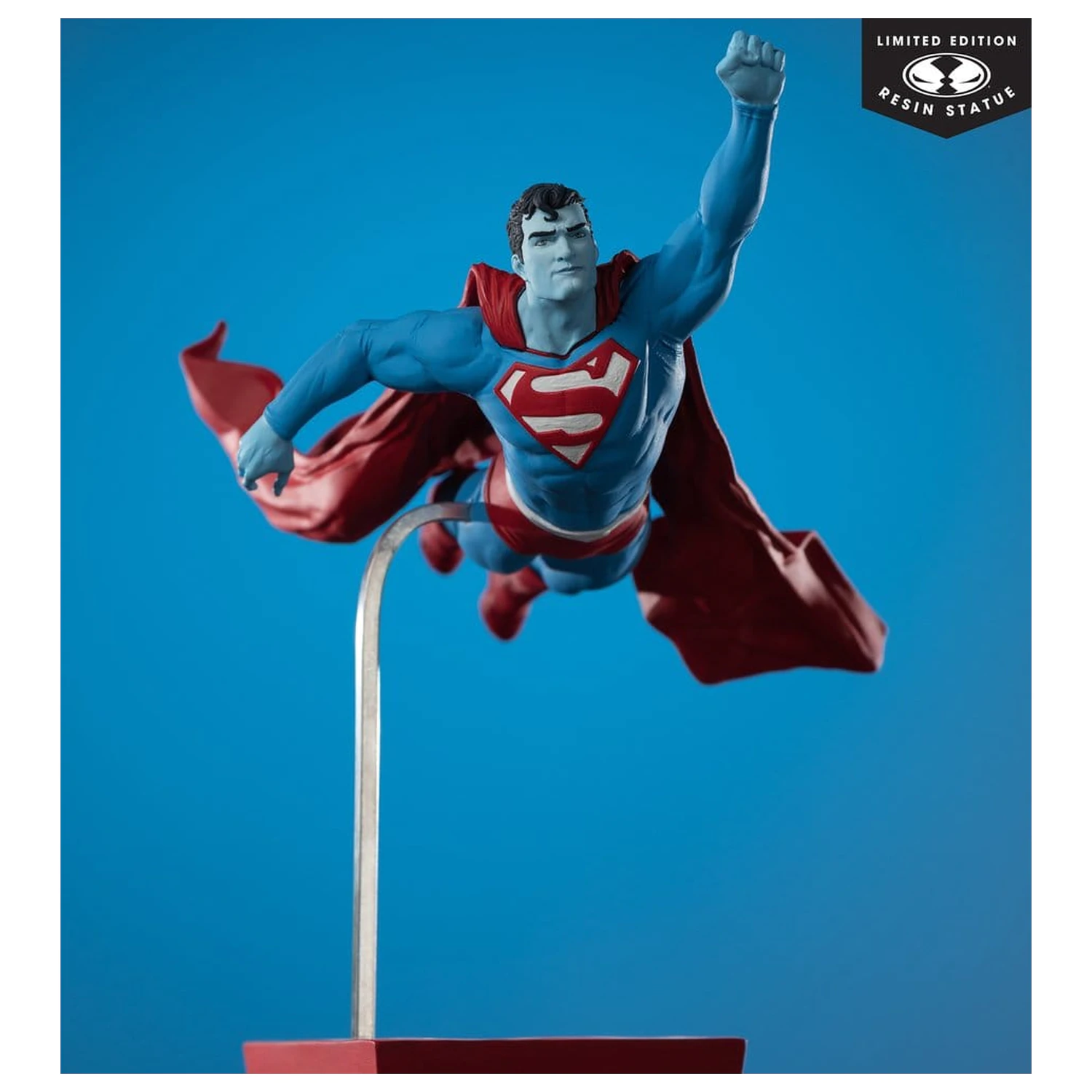 DC Direct Superman Red & Blue Statue 1/10 Superman by Lee Bermejo 26 cm product photo