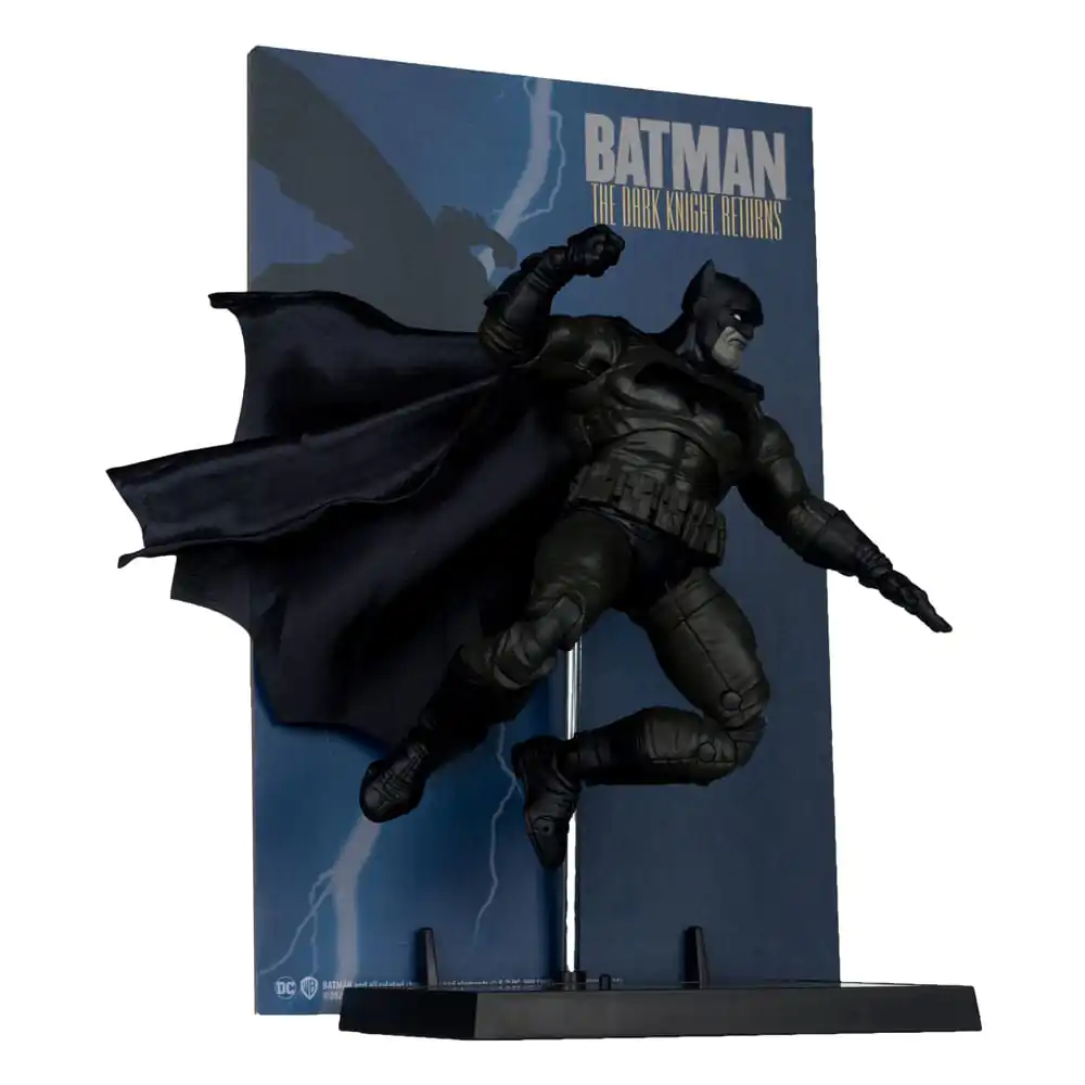 DC Multiverse McFarlane Cover Recreations Action Figure Batman (Batman: The Dark Knight Returns #1) (Gold Label) 18 cm termékfotó