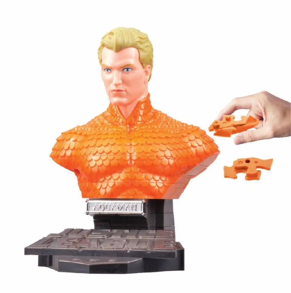 DC Universe 3D Puzzle Aquaman Solid product photo