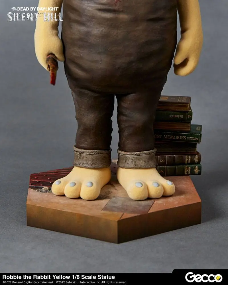 Dead By Daylight - Silent Hill Chapter Statue 1/6 Robbie the Rabbit Yellow Version 34 cm product photo