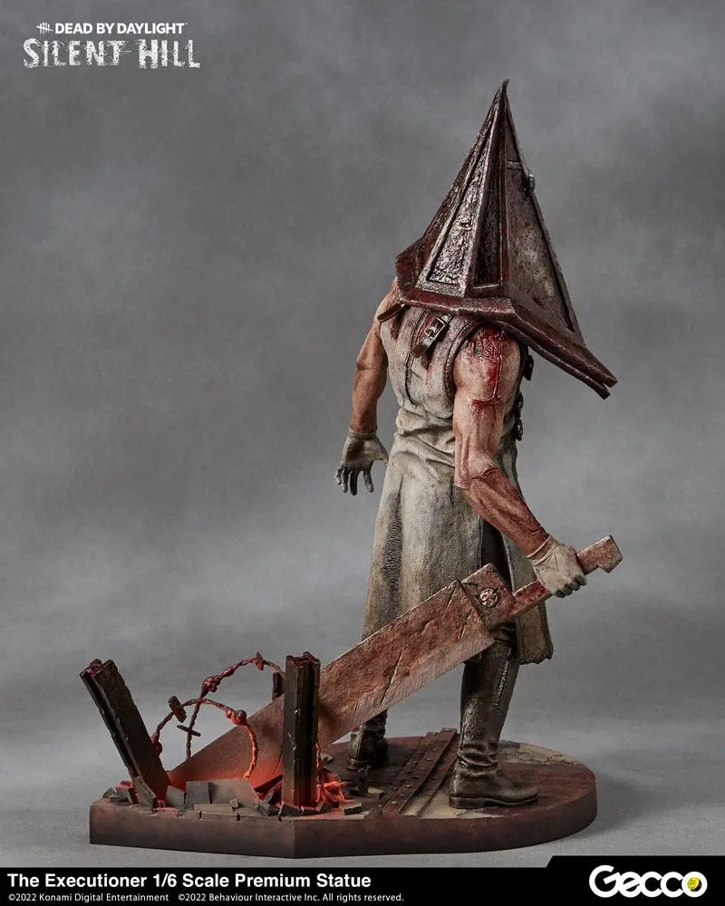Dead By Daylight - Silent Hill Chapter Statue 1/6 The Executioner 35 cm product photo