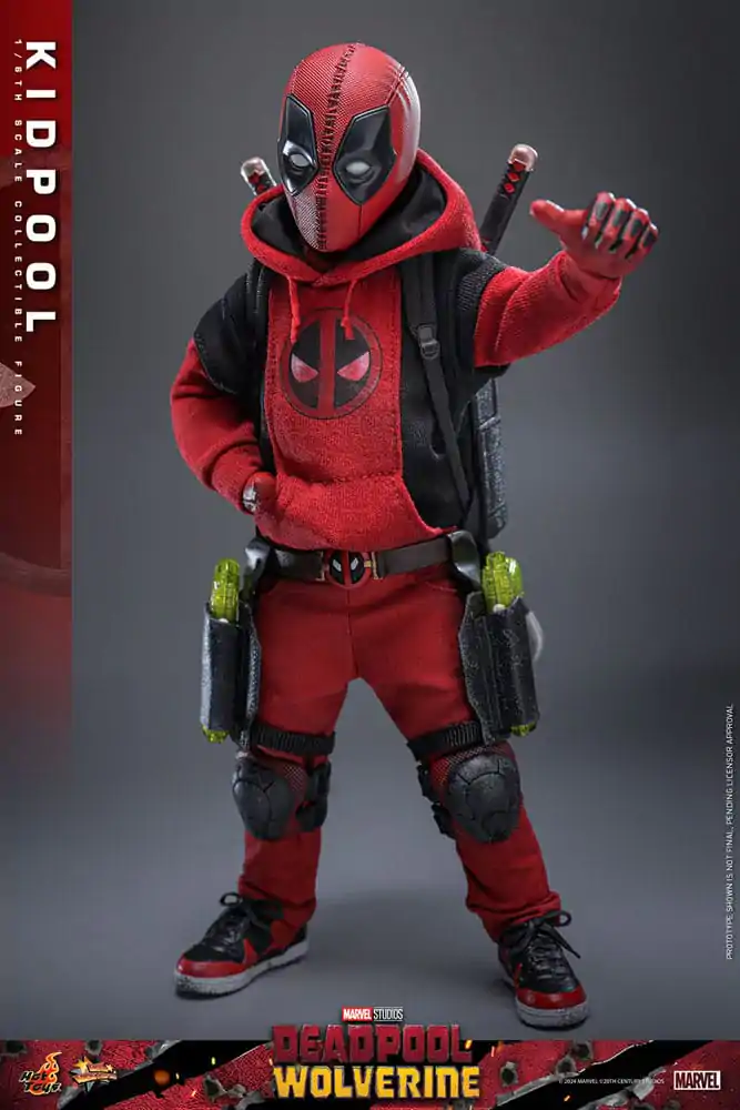 Deadpool & Wolverine Movie Masterpiece Action Figure 1/6 Kidpool 22 cm termékfotó