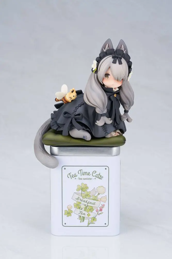 Decorated Life Collection PVC Statue Tea Time Cats British Shorthair 18 cm product photo