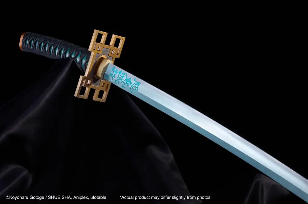 Demon Slayer: Kimetsu no Yaiba Proplica Replica 1/1 Nichirin Sword (Muichiro Tokito) 91 cm termékfotó